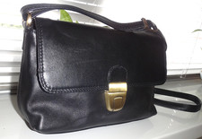 Lloyd Baker Black Genuine Leather Crossbody Bag M-S 💕