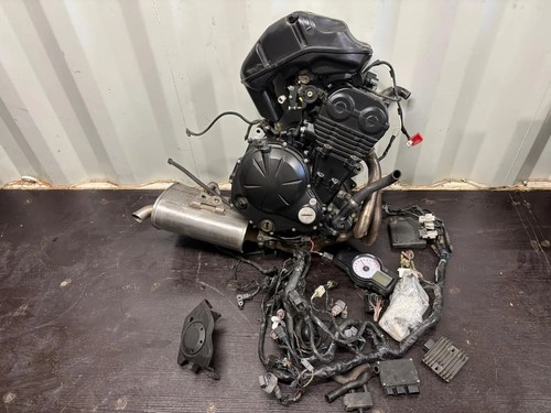 Kawasaki versys er6 - kawasaki, motor