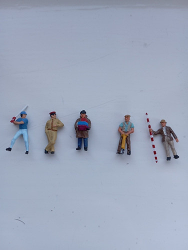 Preiser figures ho good - 5,