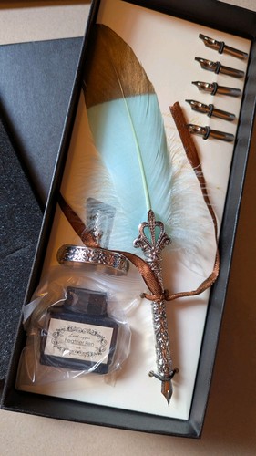 Quill feather pen set new - (new, in