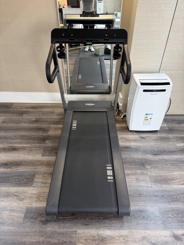 Technogym myrun treadmill low - technogym,