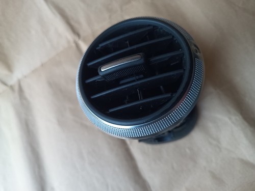 Audi dashboard air vent - 8p,