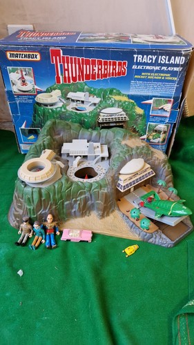 Tracy island 1992 - tracy,