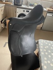 Wintec 2000 Saddle 18 Inch