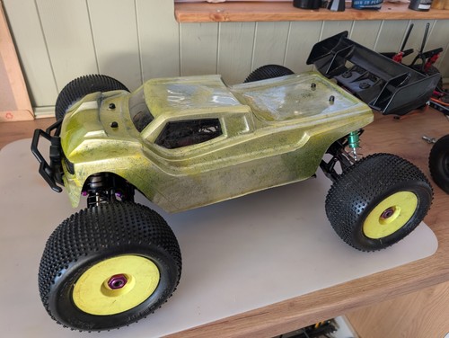Hpi hellfire 8 - hpi, ss