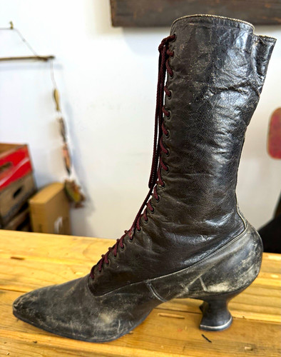 1800 vintage black - vintage, leather