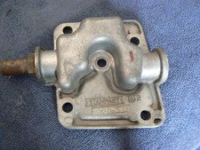 TRIUMPH STAG ENGINE   CYLINDER