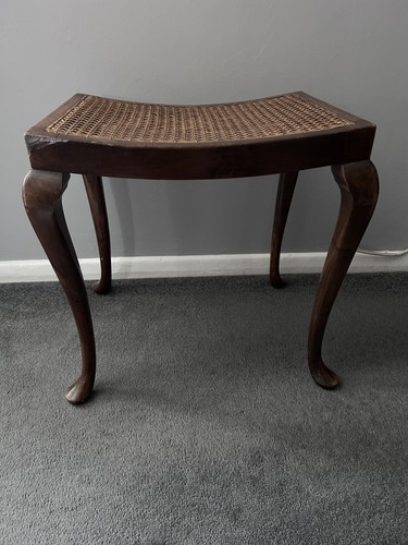 Art deco walnut cane - art, rattan