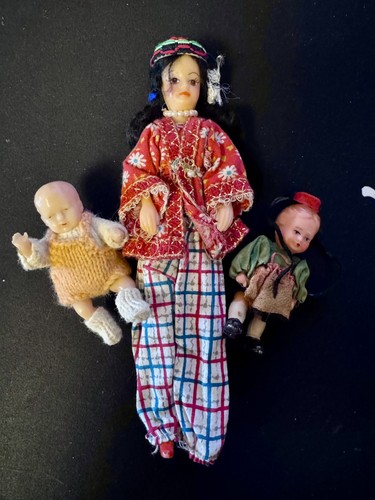 Collection vintage dolls - of,