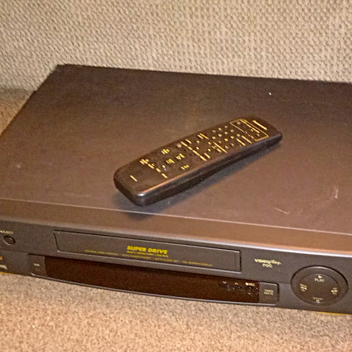 Panasonic hd605 video - panasonic,