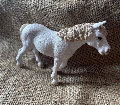 Schleich white dartmoor horse - schleich,