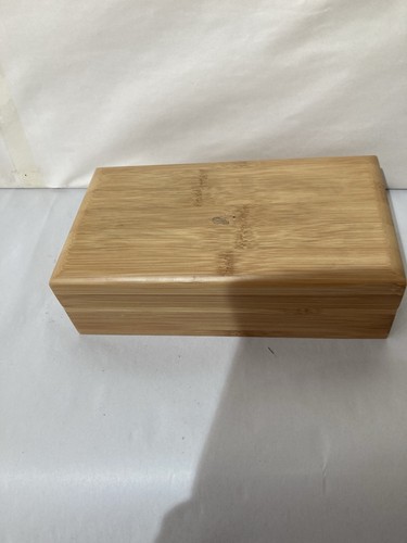 Good clean wooden box slight - good,