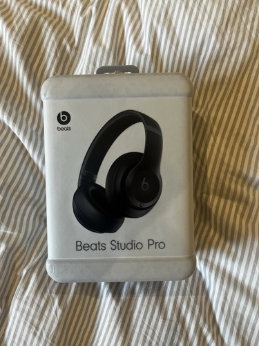 Brand new sealed beats - new,