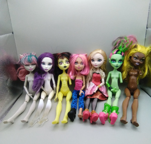 Monster high doll bundle - monster,