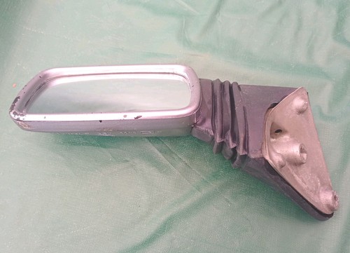 Left hand rearview mirror - hand,