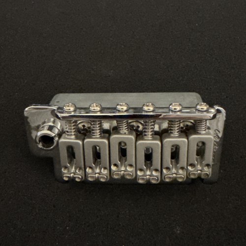 Line variax 700 tremolo - line, 6