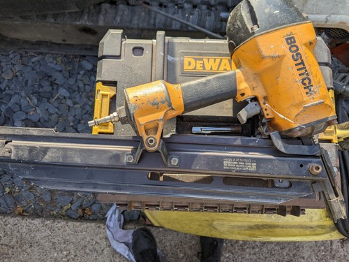 Bostitch n79rh pnumatic nailer - pnumatic,
