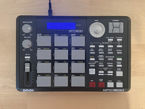 Akai mpc500 sampler - mpc500, &