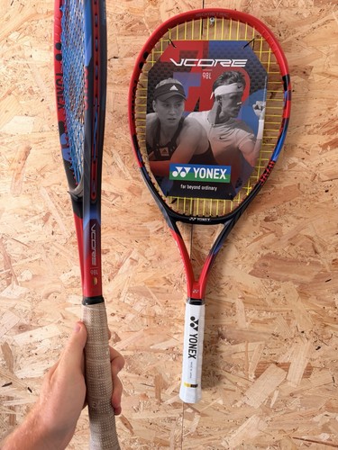 Red yonex vcore - 98l, new