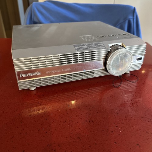 Panasonic projector ae100e - projector, pt-ae100e