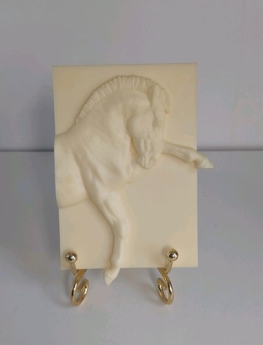 Artist resin model horse - artist,