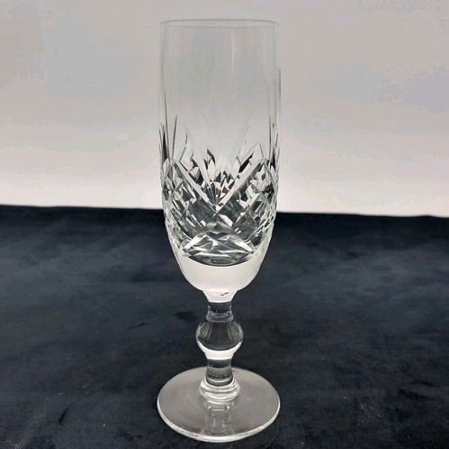 Cut crystal champagne flute - champagne,
