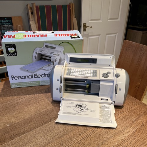Cricut personal electronic - personal,