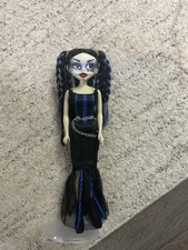 Bleeding edge goth begoth doll