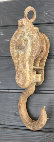 Vtg cast iron - cast,
