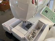 Singer Futura CE-250 Embroidery Sewing Machine