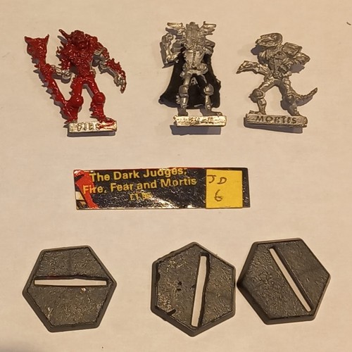 Dark judges fear - dark,