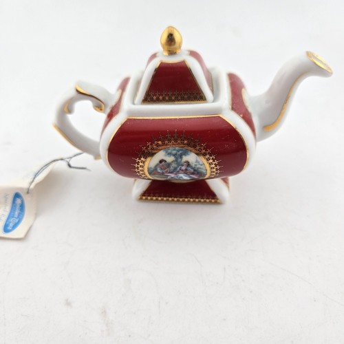 Miniature porcelain teapot - teapot, –