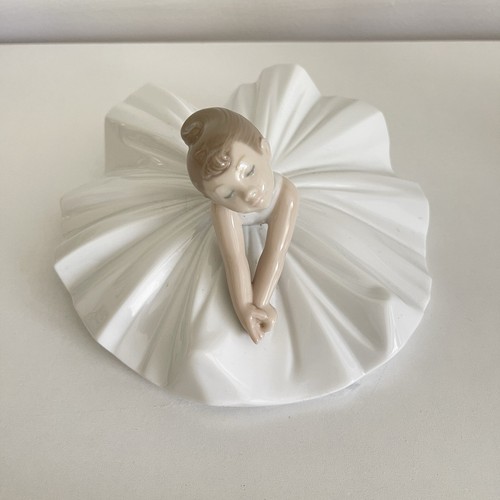 Nao lladro ballerina - ballerina, girl