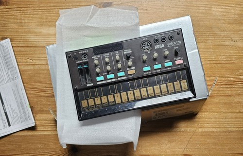 Korg volca mini - korg, fm