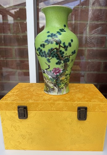 Vintage chinese vase green - vase,