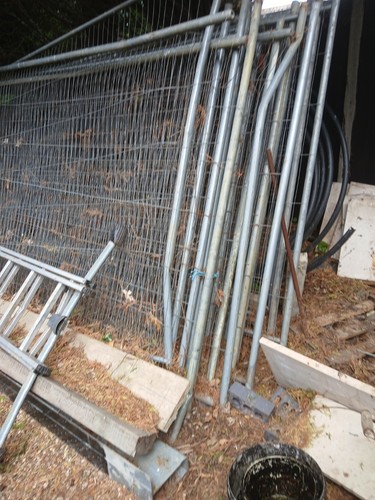 Heras fence panels set - heras,