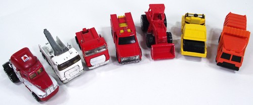Hot wheels lot trucks - hot,