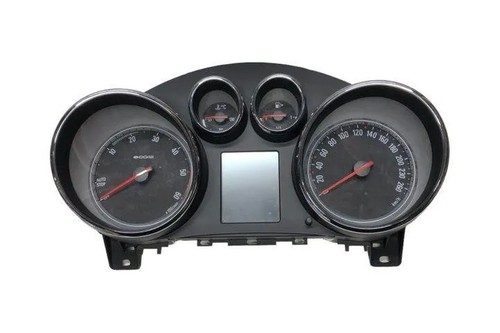 Opel astra gtc - opel, instrument