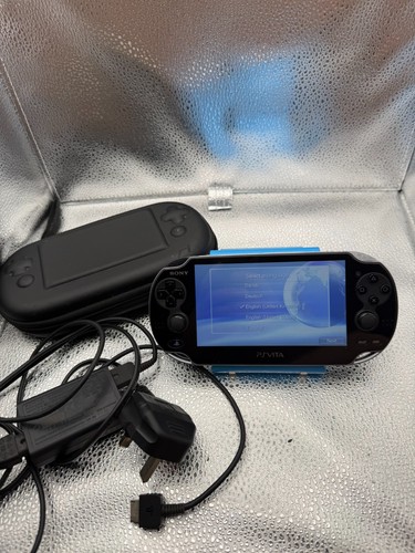 Sony vita pch 1103 - pch, black