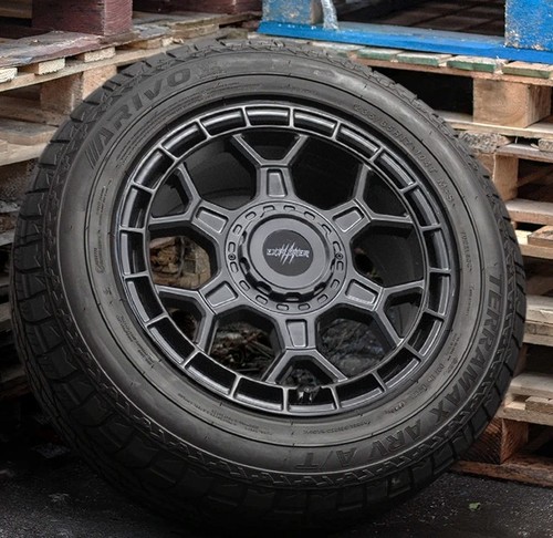 Vauxhall vivaro - 17",