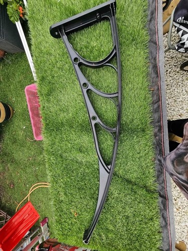Hanging bracket for concrete - hanging,
