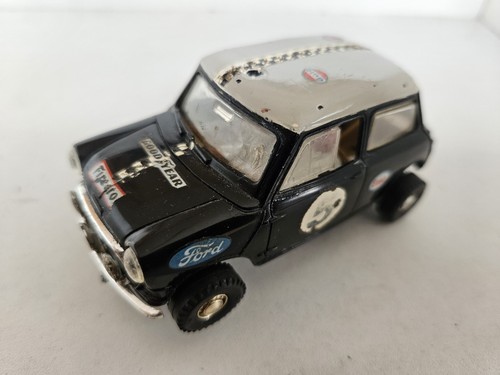 Scalextric rally car - rally, mini