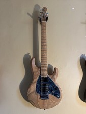 1990 USA Music Man Silhouette