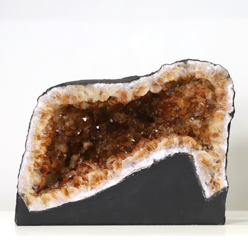 Citrine geode cathedral cave - cathedral,