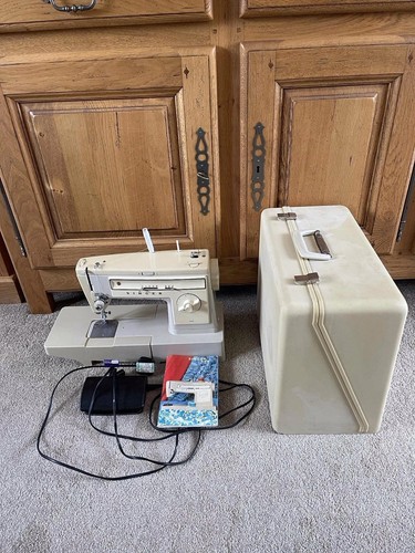 Singer 522 electric sewing - 522,