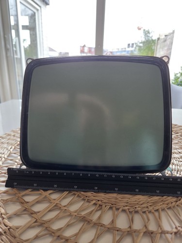 Toshiba cathode ray tube - cathode-ray, crt