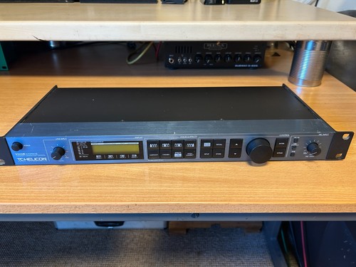 Helicon voiceworks harmony - tc-helicon,