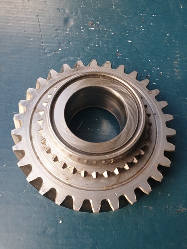 Rover p6b 3500s man gearbox - man.,