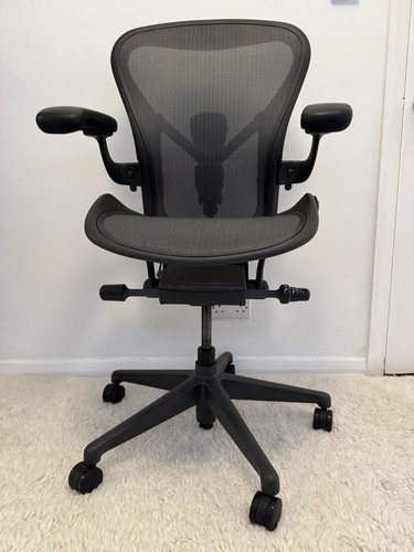 Herman miller aeron chair - herman,