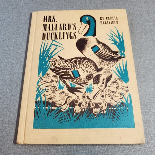 Mrs mallard ducklings - mrs.,